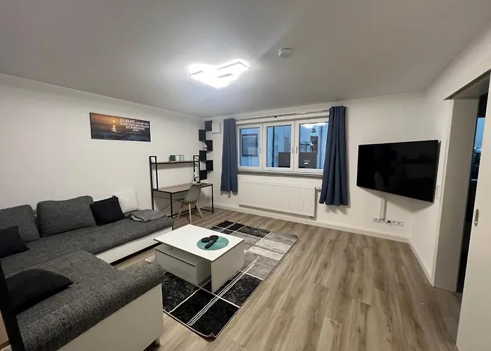 Ferienwohnung Raiffeisenstrasse -Gross-