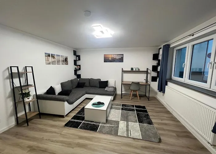 Ferienwohnung Raiffeisenstrasse -Gross-